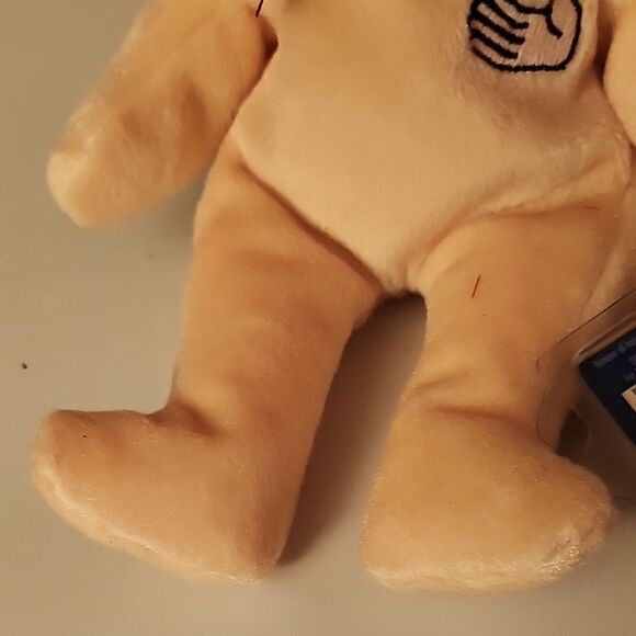 Charming Plush Bear with Bow - Picture 4 of 11